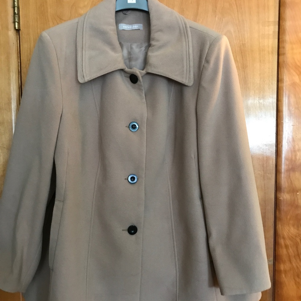 Cream wool coat size 26 worn once